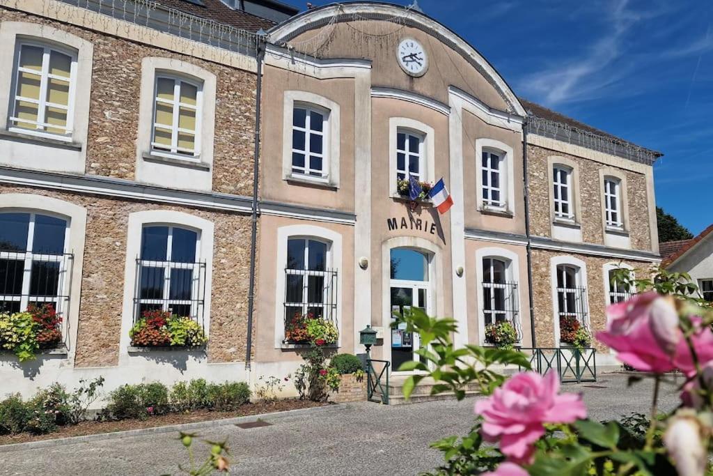 Maison 15 Minutes De Disney Le Refuge Des Contes Mareuil-lès-Meaux Exterior foto